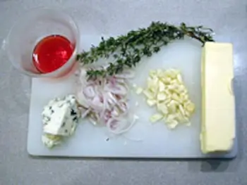 Stek wolowy z maslem Roquefort 5